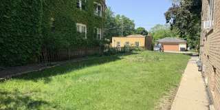 8912 Ewing Avenue Gallery 2