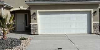 Beautiful Townhome! Gallery 1