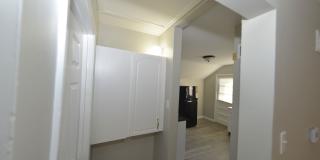 1517A Waverly Street Gallery 8