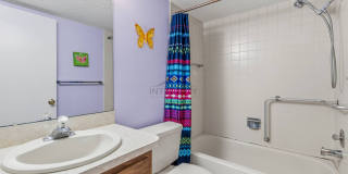 2 Bed/2 Bath, 1,144 Sqft - 8305 Sandwedge Cir #A Hudson, FL 34667 Gallery 23