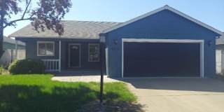 Cute 3 bedroom, 2 bathroom home in Eagle Point Gallery 1