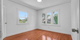 1448 Calumet Ave Gallery 20