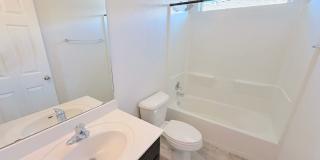 Beautiful 3 Bedroom Home in Montecito Estates area on Albuquerque's Westside. Refrigerated Air! Open Layout Gallery 19