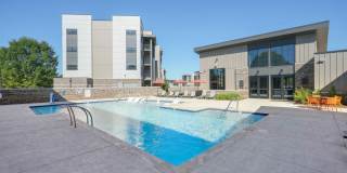 The NinetyNine Gallery 7