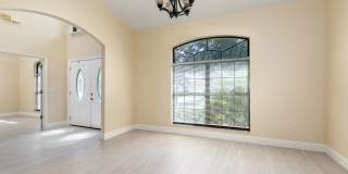 5/4 HEATHROW POOL HOME! Gallery 7