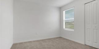 19550 Fairhill Ct Gallery 30