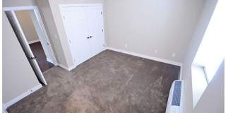 Amazing Apartments Downtown Bloomington Gallery 12