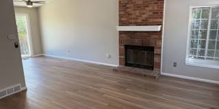 3 bed, 2 bath tri-level home - Cherry Creek School District Gallery 5