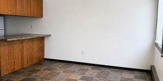 Goelzer-2208 12th Ave N. Gallery 5