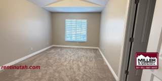 Beautiful townhouse in The Cottages at 9th! Beautiful townhouse in The Cottages at 9th! Gallery 14