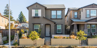 1110 Healdsburg Avenue Gallery 1