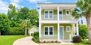 3BD/2.5BA HOUSE AVAILABLE SEPT. 1, 2026 - LOCATED ON JAMES ISLAND! Gallery 1