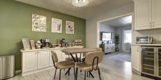 1027 W 19TH Street Gallery 35