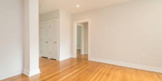 Large 2 bed in Porter Square Gallery 9
