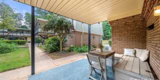 2630 Park Road Gallery 22