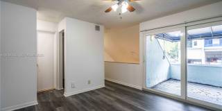 600 N Rio Vista Blvd Gallery 18