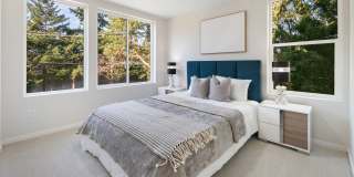 Modern Townhome in Licton Springs – Rooftop Deck & Stylish Living! Gallery 4
