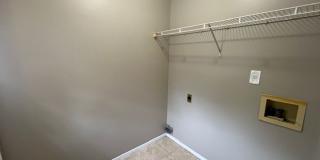 Renovated 4 Bedroom 2 Bath Home for Rent!! Gallery 12
