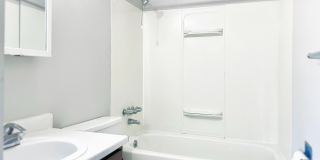 Adams Square Gallery 9