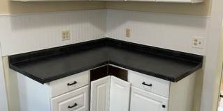 Spacious and beautifully remodeled 5 bed 2 bathroom home Gallery 6