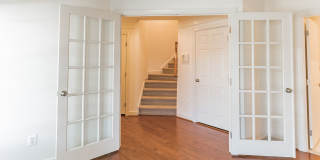 Lovely Townhome Conveniently Located! Gallery 6