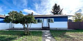 Pet Friendly 3 Bed 2 Bath Single Family Home With Large Garage! Gallery 1