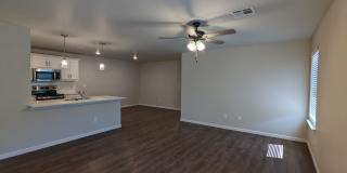 3 Bed 2 Bath 2 Car Duplex Freedom Villas in Midwest City, OK Gallery 20