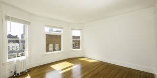 825 Pine Street Gallery 22