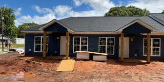 New Construction 2 Bedroom 1 Bath apartment in Downtown Clover Gallery 4