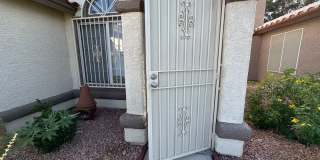SUMMERLIN HOME WITH A SPARKLING POOL! Gallery 28