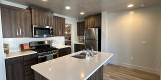 Charming 4 Bd, 2.5 bath in spacious home! Gallery 4