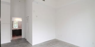 333 Northeast 24th Street Gallery 16