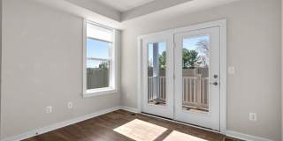 3BD/2.5BA - Derwood Townhouse Condo - Attached 1 Car Garage Gallery 24