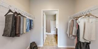 The Sixton Apartments Gallery 33