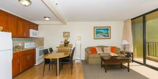 229 Paoakalani Avenue - 1Unit 2102Waikiki Sunset Gallery 3