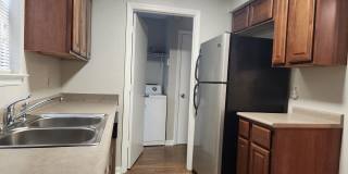 **Available January 1st** 3 Bedroom, 2.5 Bath Town Home Gallery 10