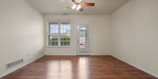 846 W Summerfield Gln Circle Gallery 4