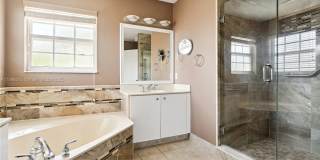 7423 Northwest 70th Avenue Gallery 23