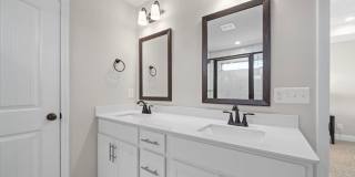 Spacious 4BR House in Clarksville Gallery 11