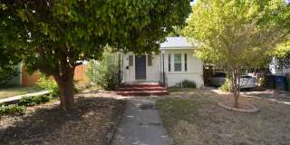 Renovated 2-Bedroom Bungalow Near San Pedro Park! Gallery 1