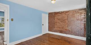 4051 LUDLOW Street Gallery 24