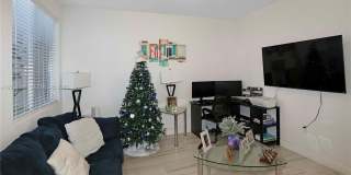 2432 SE 10th Ct Gallery 3