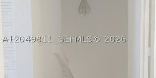 4163 NE 11th St Gallery 12