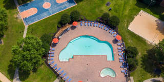 Attain on 5th Gallery 30