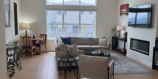 Stunning LIKE NEW 4 Bedroom in Wolf Ranch Gallery 5
