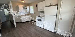 3 bed 1 bath home Gallery 12