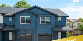 STUNNING 3 Bed / 2.5 Bath Brand New Townhome / End Unit !!! Gallery 1