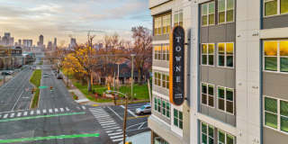 Towne Nashville Towne Nashville Gallery 1