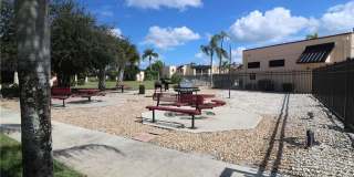 2083 NE Collins Circle Gallery 15