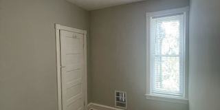 2828 West Clementine Street Gallery 11